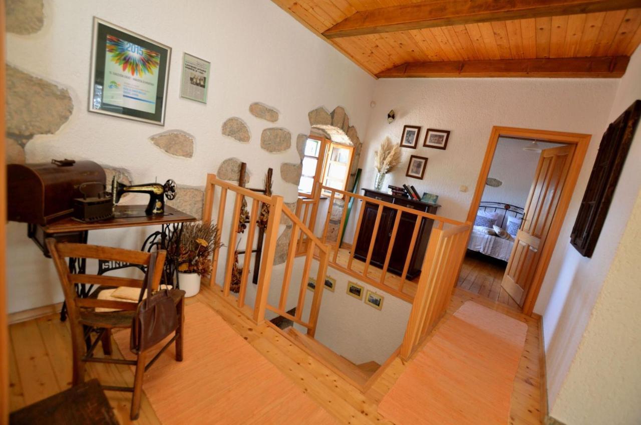 House Mikleus Villa Lovran Bagian luar foto