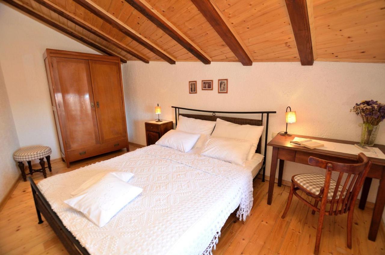 House Mikleus Villa Lovran Bagian luar foto