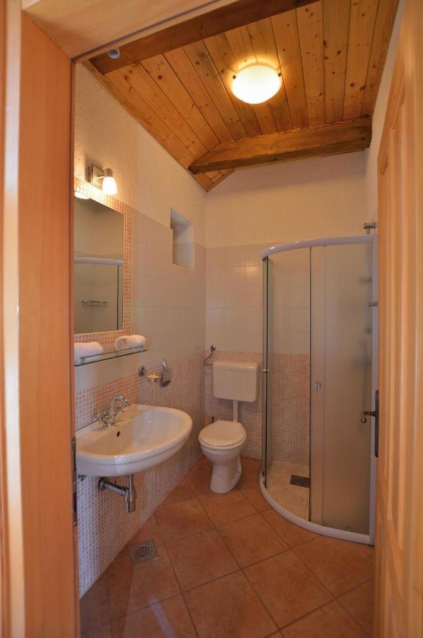 House Mikleus Villa Lovran Bagian luar foto
