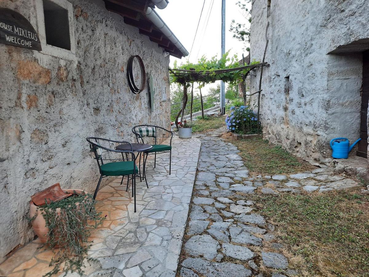 House Mikleus Villa Lovran Bagian luar foto