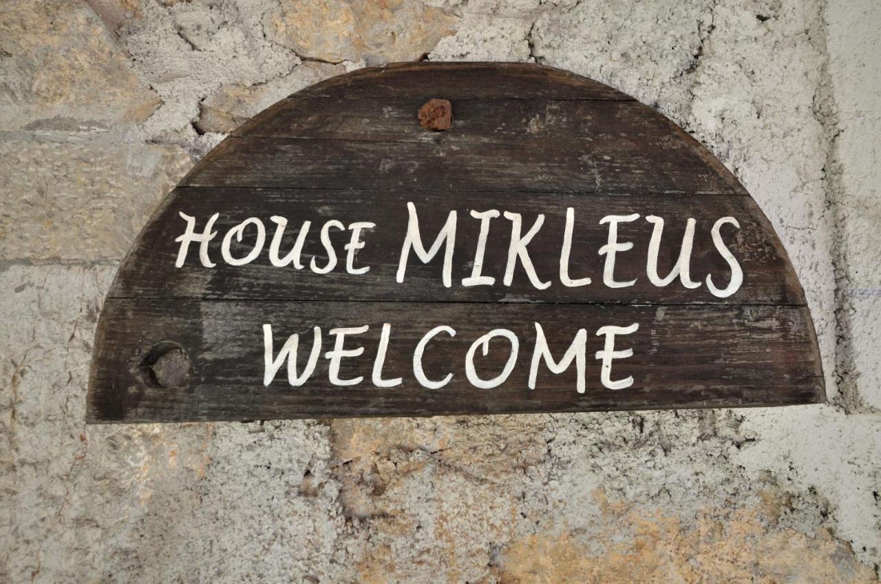 House Mikleus Villa Lovran Bagian luar foto
